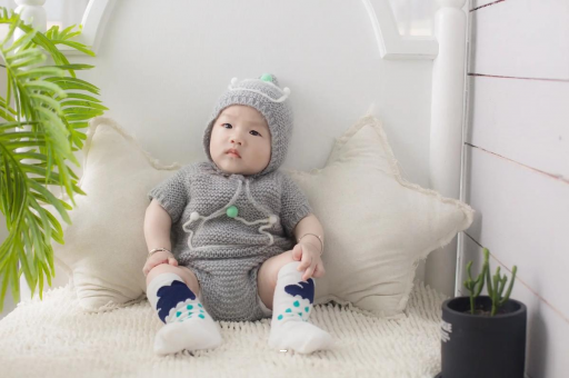 钟祥宝宝眼窝发青